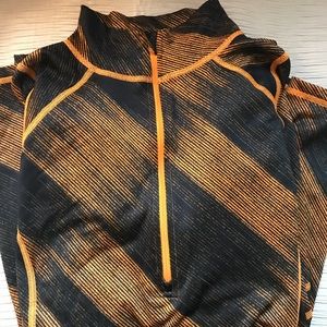 Double knot quarter zip workout shirt